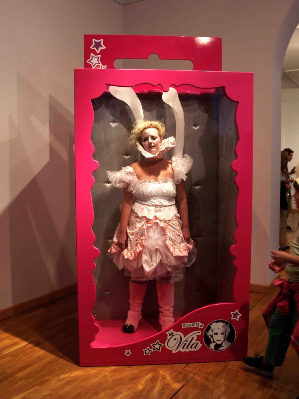 “IDENTITY “ – Art Installation  for “Continental breakfast”&nbsp;2006.